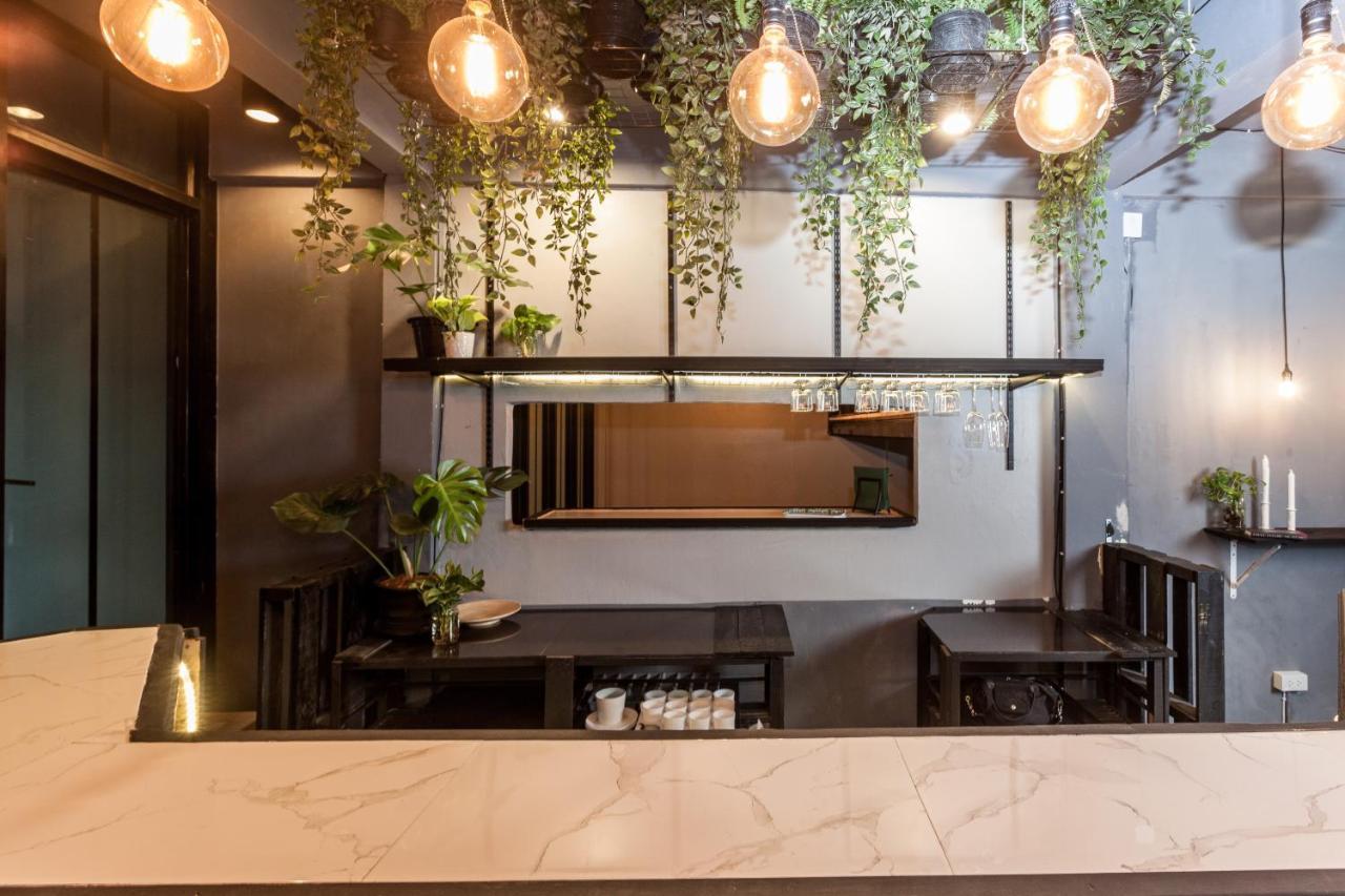 Boho Bangkok Hotel Bagian luar foto